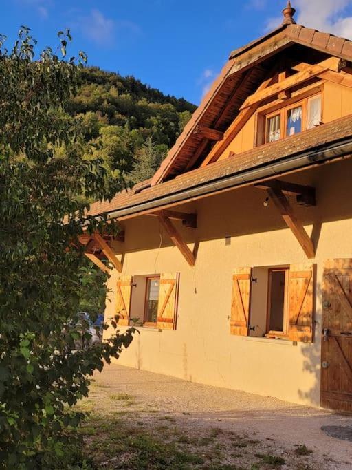 Grand Gites 6 Personnes Uriage Chamrousse Grenoble Revel  Exterior foto
